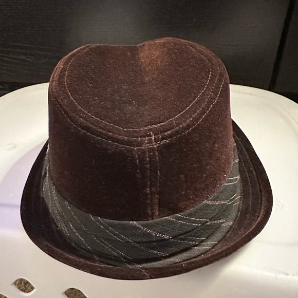 Velvet fedora - Picture 3 of 4